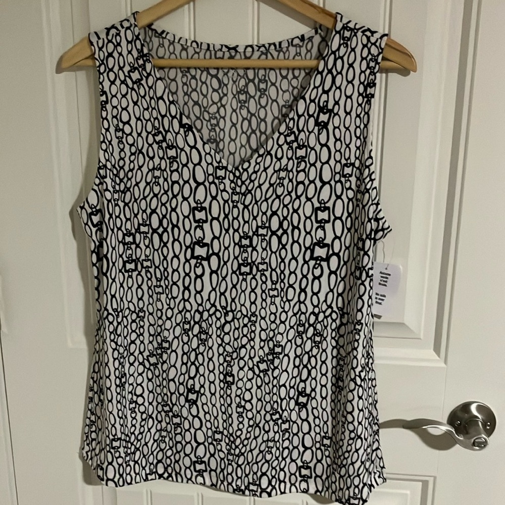 cleo Black and White Chain-Print Sleeveless Tank Top